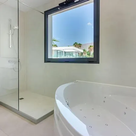 Sunset House-privated Pool