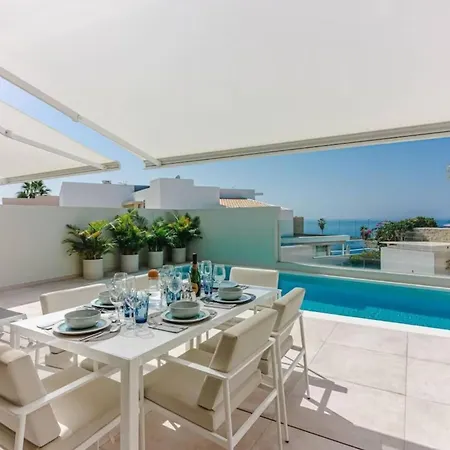 Sunset House-privated Pool 아파트