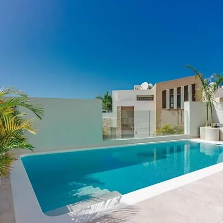 Sunset House-privated Pool * 아데제
