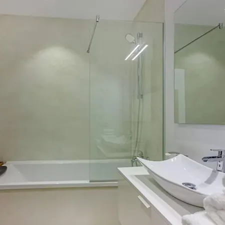 아파트 Sunset House-privated Pool 아데제